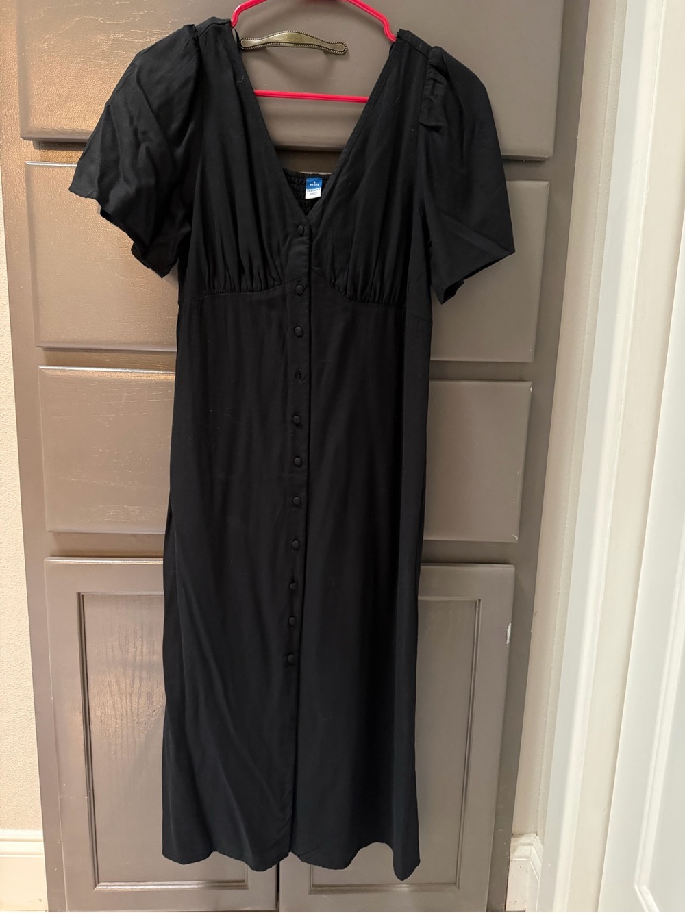 Old Navy Black V-Neck Button-Front Midi Dress